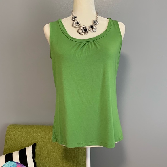Relativity Tops - Relativity Vibrant Green Stretch Tank Top